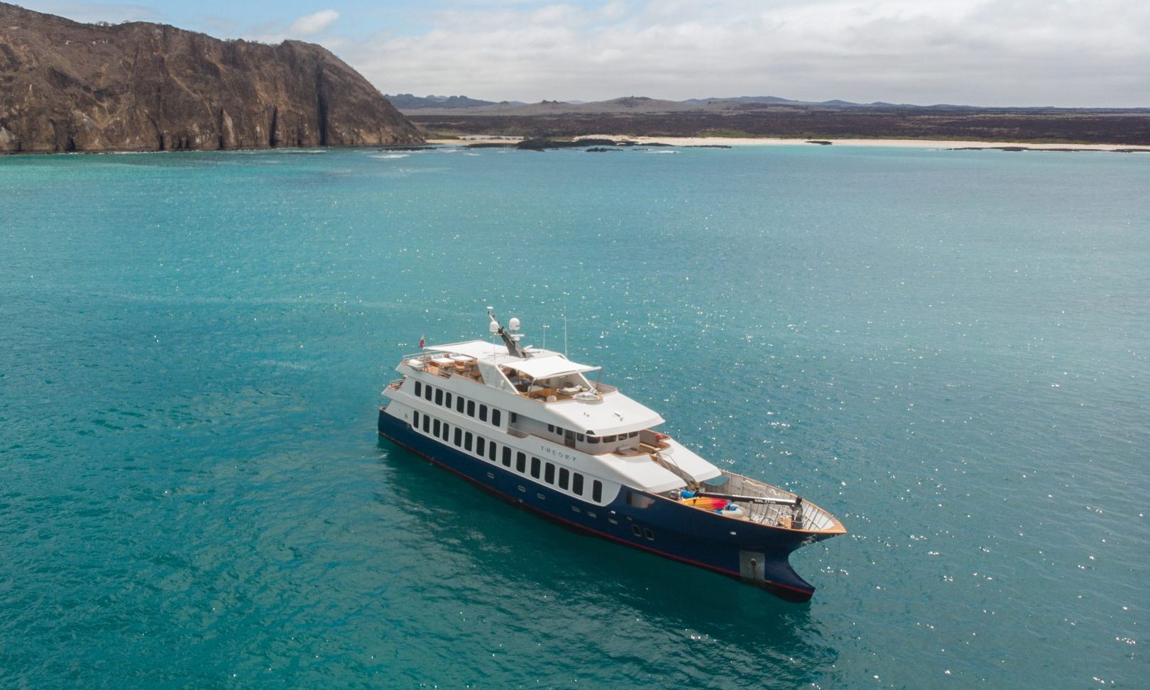 Theory Galapagos vessel