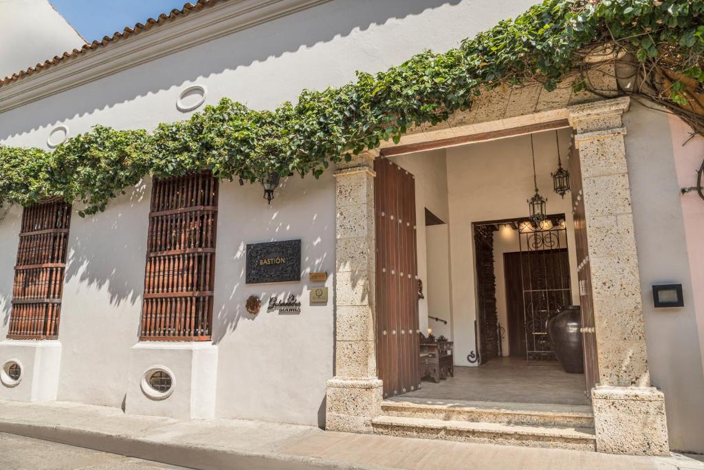 Bastion Hotel