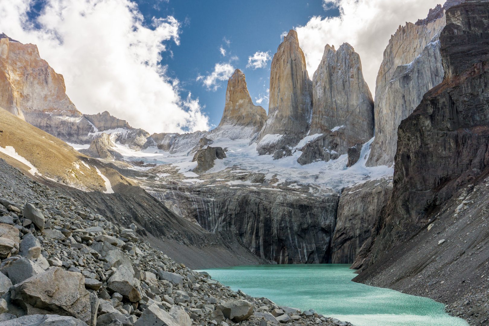 The W Trek in Torres del Paine, Patagonia, Chilea