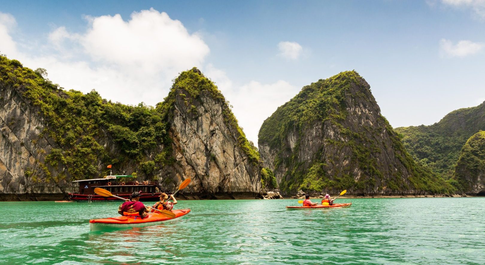 Kayaking in Halong Bay